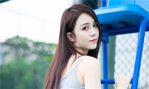 德格如何选择靠谱的试管代育生子机构，助您拥有自己的孩子